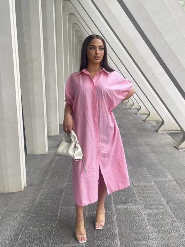 Robe Shay
Rose bonbon