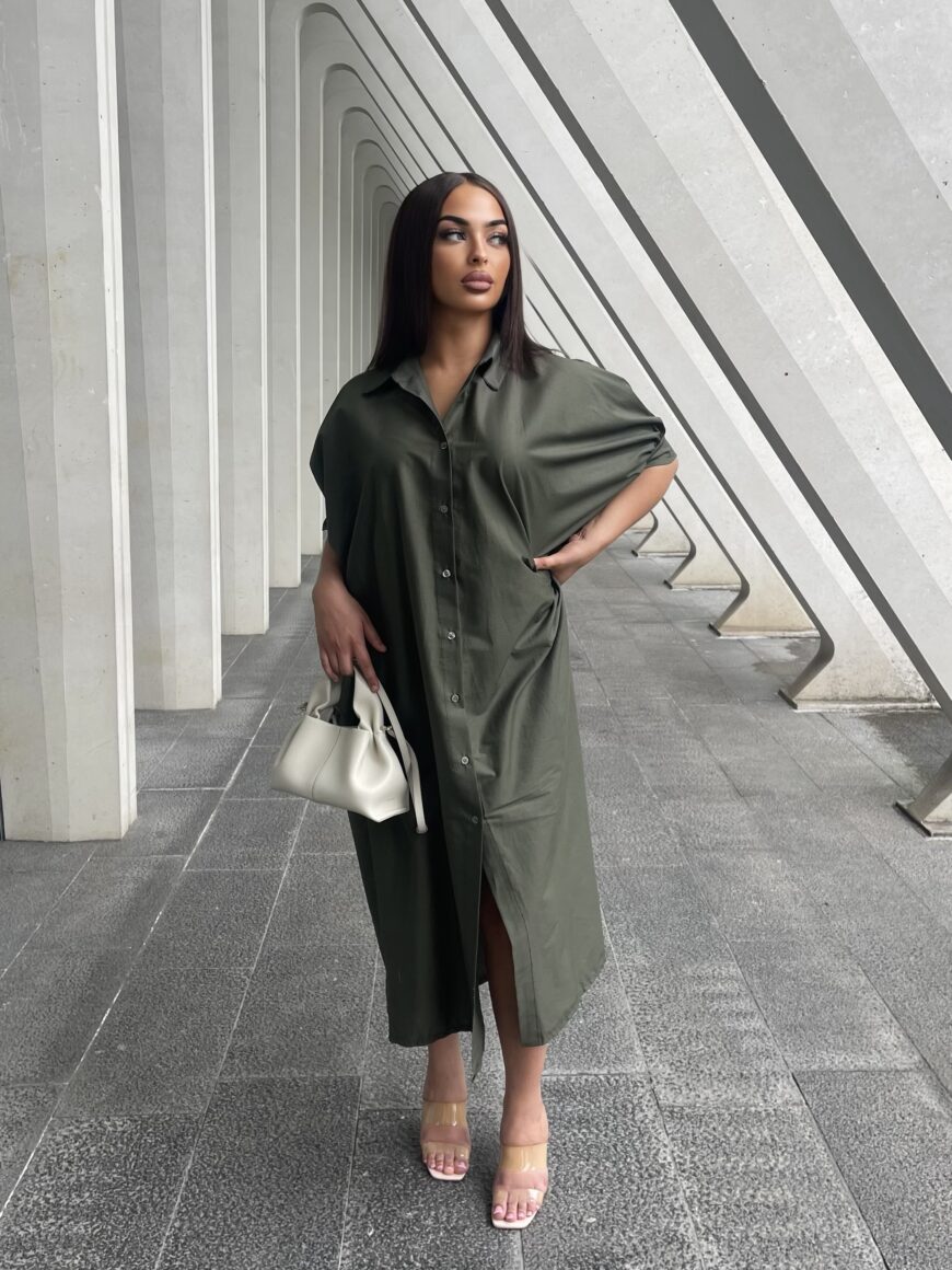 Robe Shay
Kaki