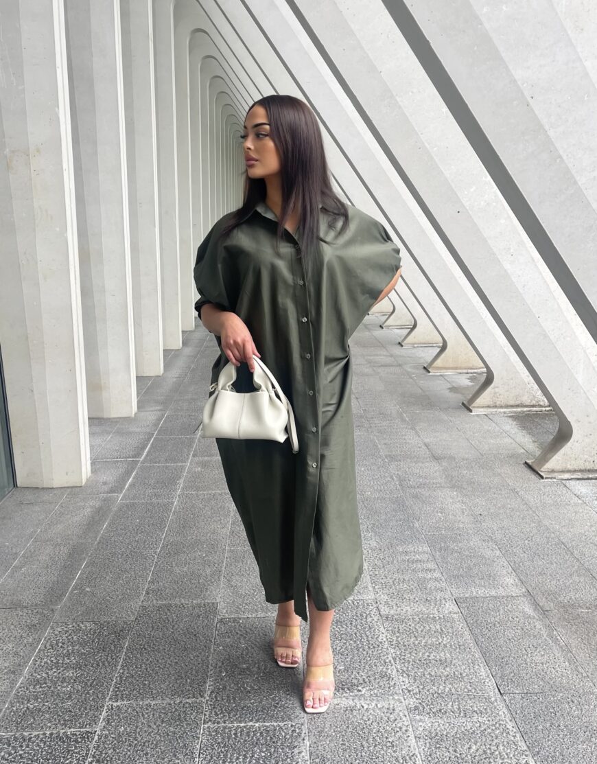 Robe Shay
Kaki – Image 2