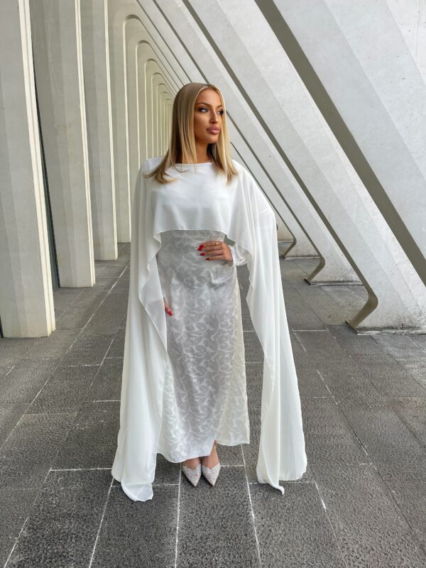 Robe Emy