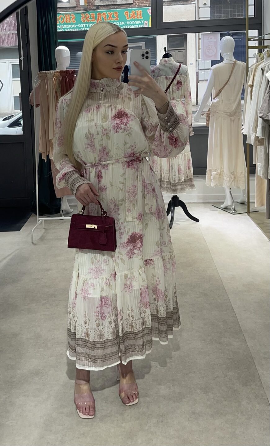 Robe Maë