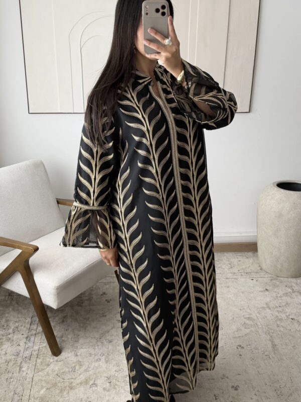 Robe Jasmine  ( dispo le 19/03)