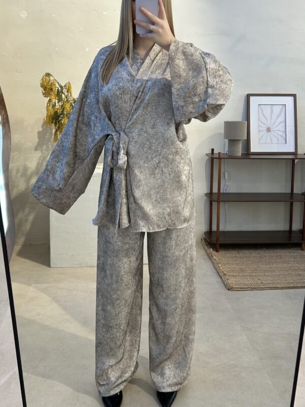 Ensemble Marbré
Beige